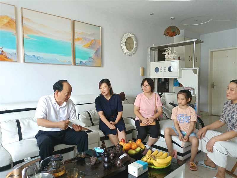 張校長(zhǎng)3.jpg